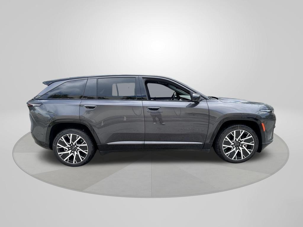 new 2025 Jeep Wagoneer S car, priced at $48,065