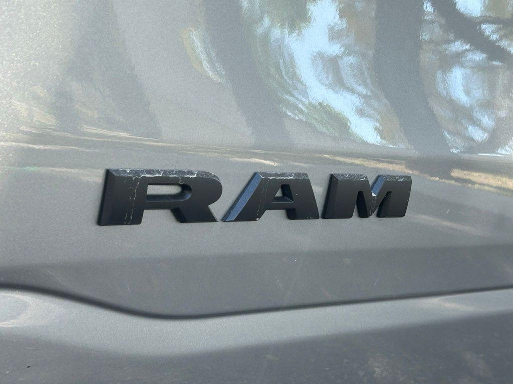 new 2025 Ram 1500 car, priced at $42,977