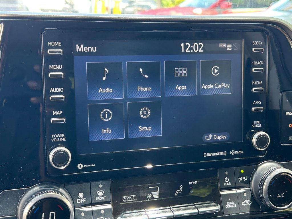 used 2022 Toyota Highlander car, priced at $26,576
