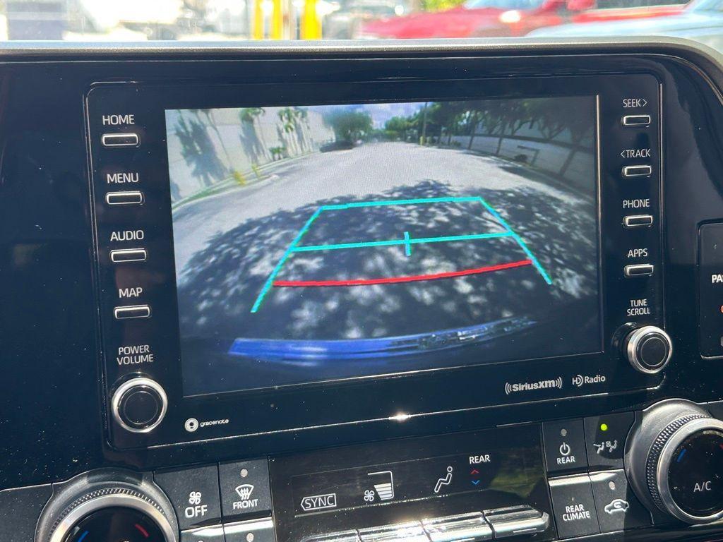 used 2022 Toyota Highlander car, priced at $26,576