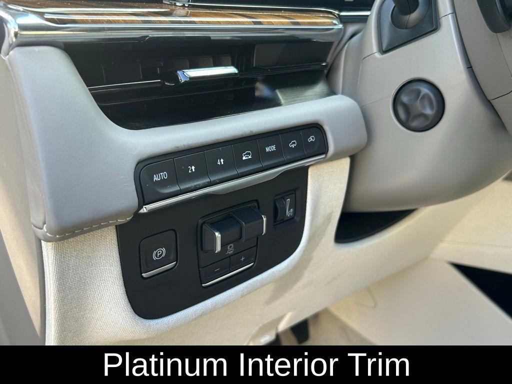 used 2024 Cadillac Escalade car, priced at $88,919