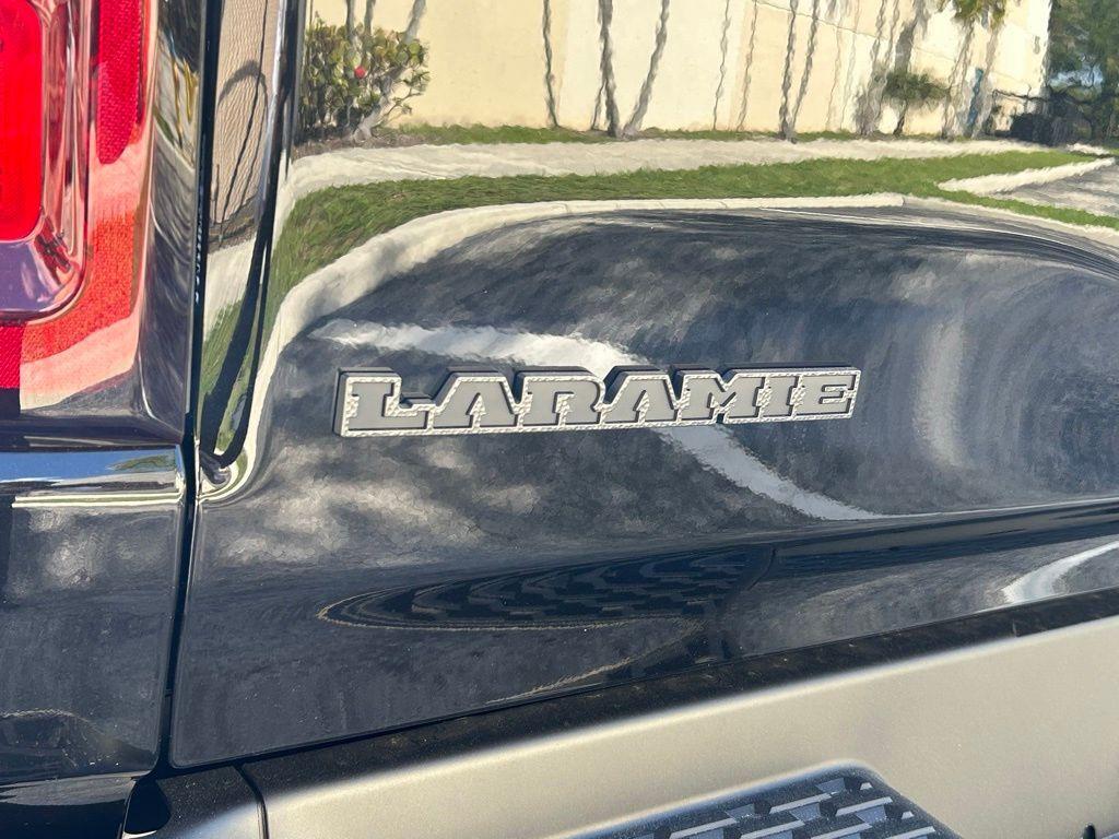 new 2025 Ram 1500 car, priced at $52,714