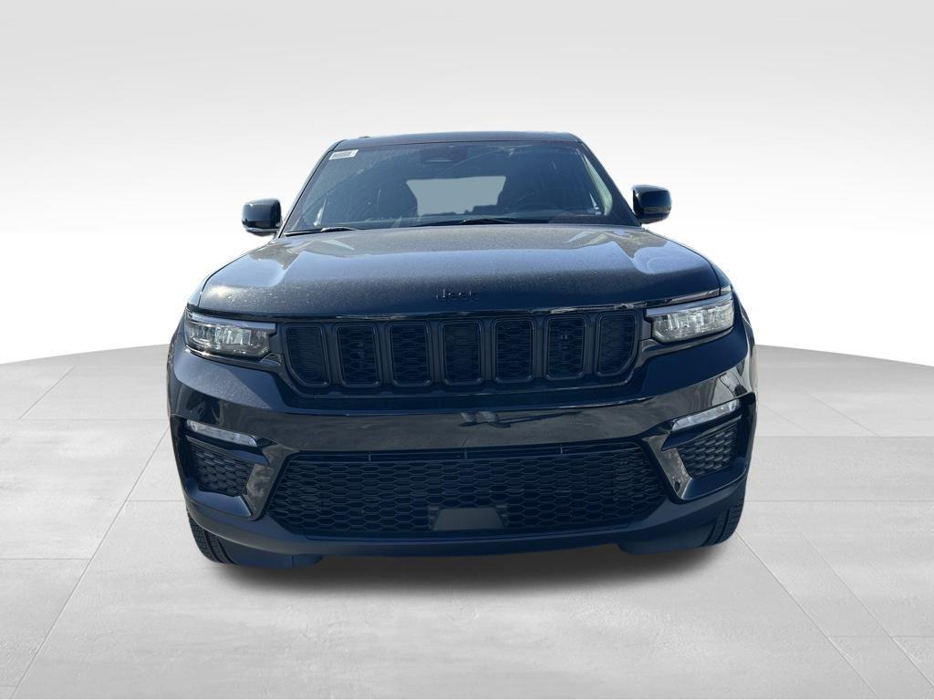 new 2025 Jeep Grand Cherokee car, priced at $37,326