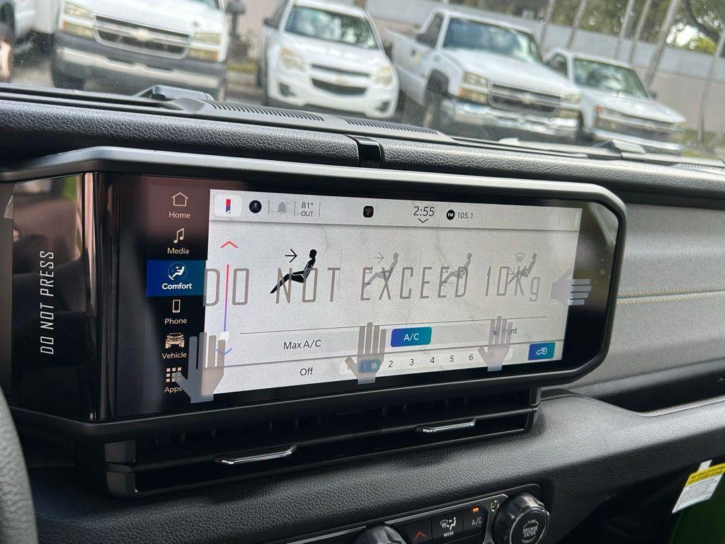 new 2026 Jeep Wrangler car, priced at $37,512