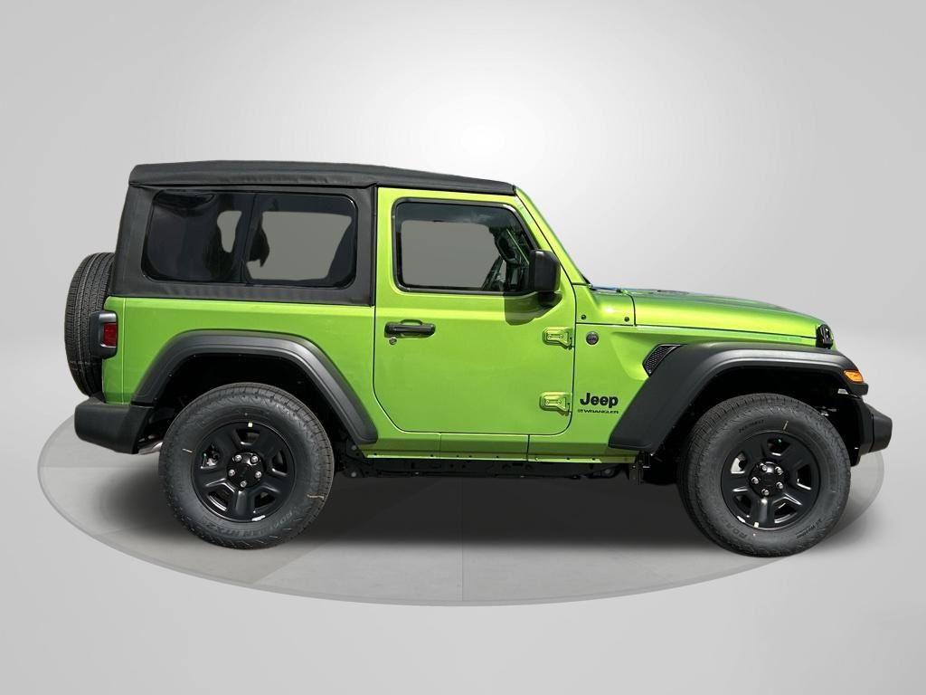 new 2026 Jeep Wrangler car, priced at $37,512