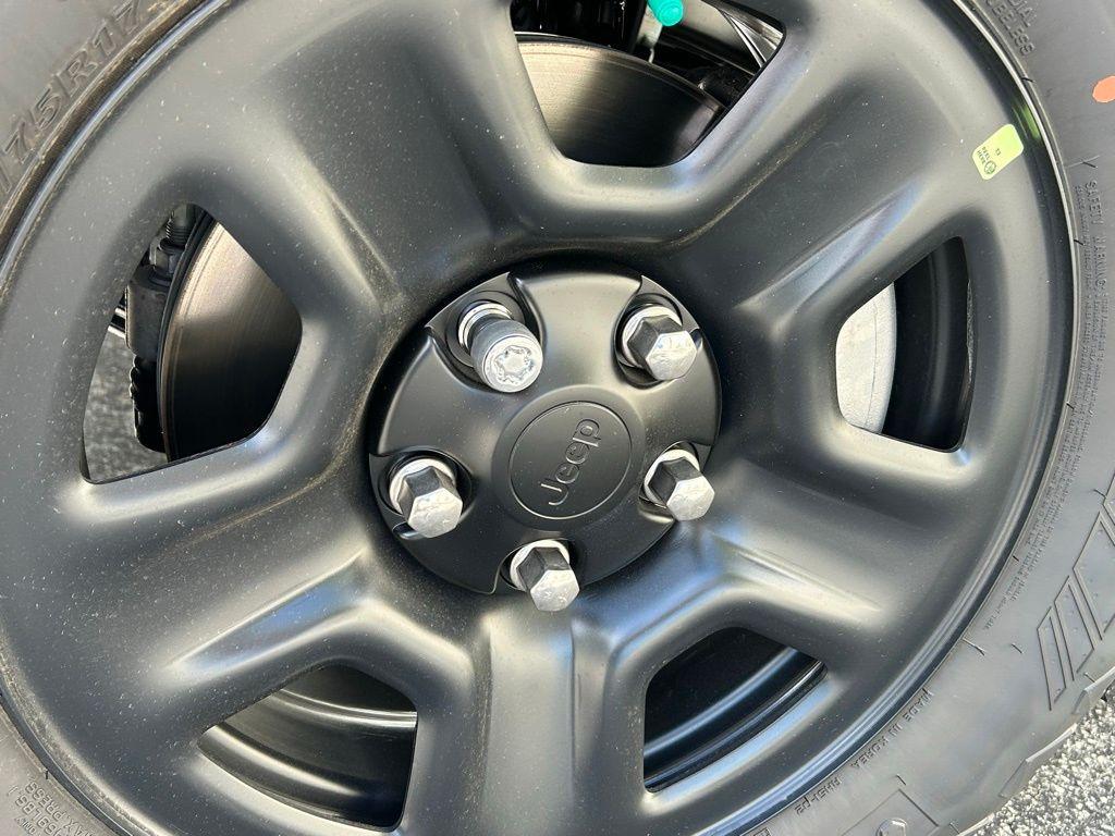 new 2026 Jeep Wrangler car, priced at $37,512