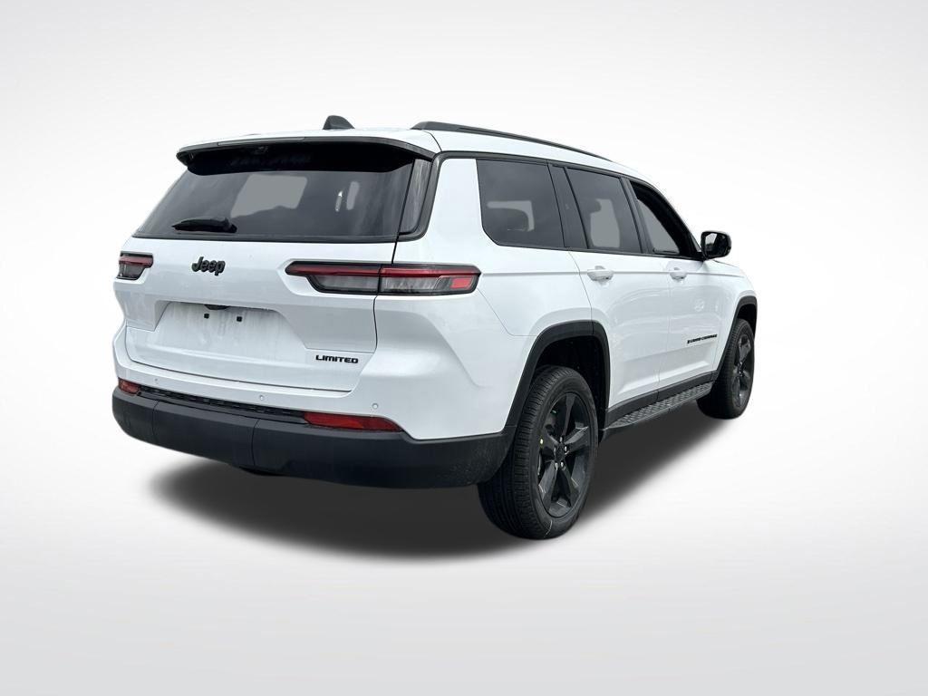 new 2024 Jeep Grand Cherokee L car, priced at $42,792