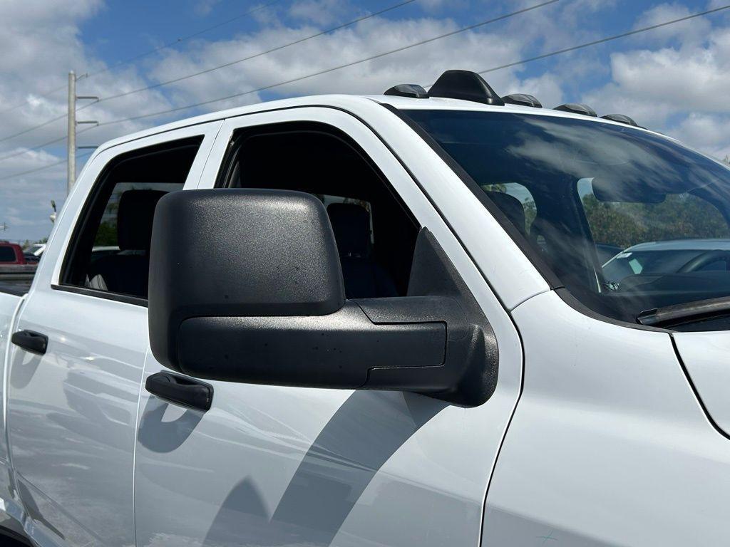 new 2025 Ram 3500 car, priced at $62,748