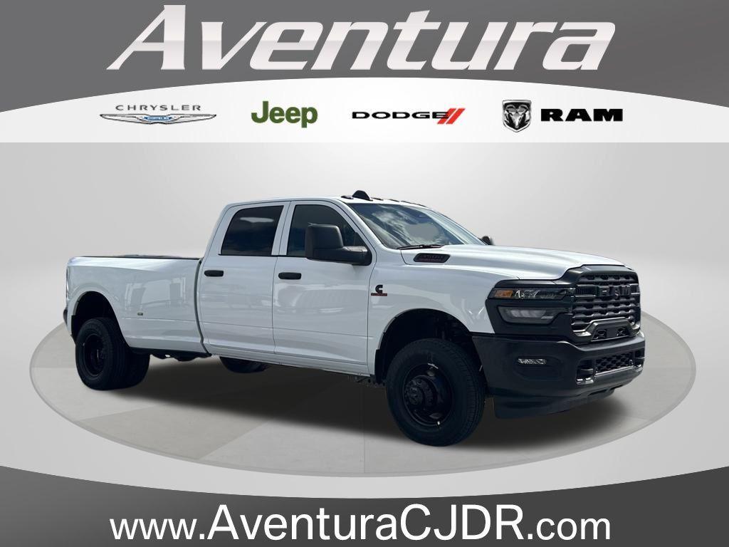 new 2025 Ram 3500 car, priced at $62,748