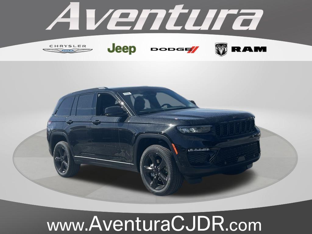 new 2025 Jeep Grand Cherokee car, priced at $47,000