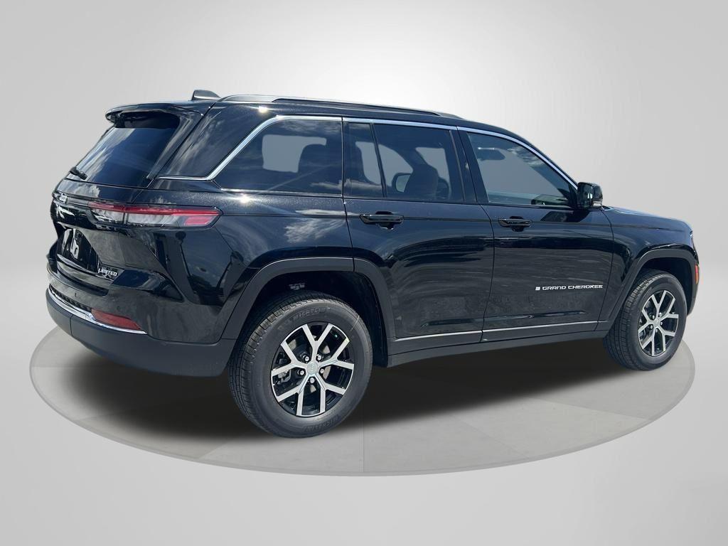 new 2025 Jeep Grand Cherokee car, priced at $32,381