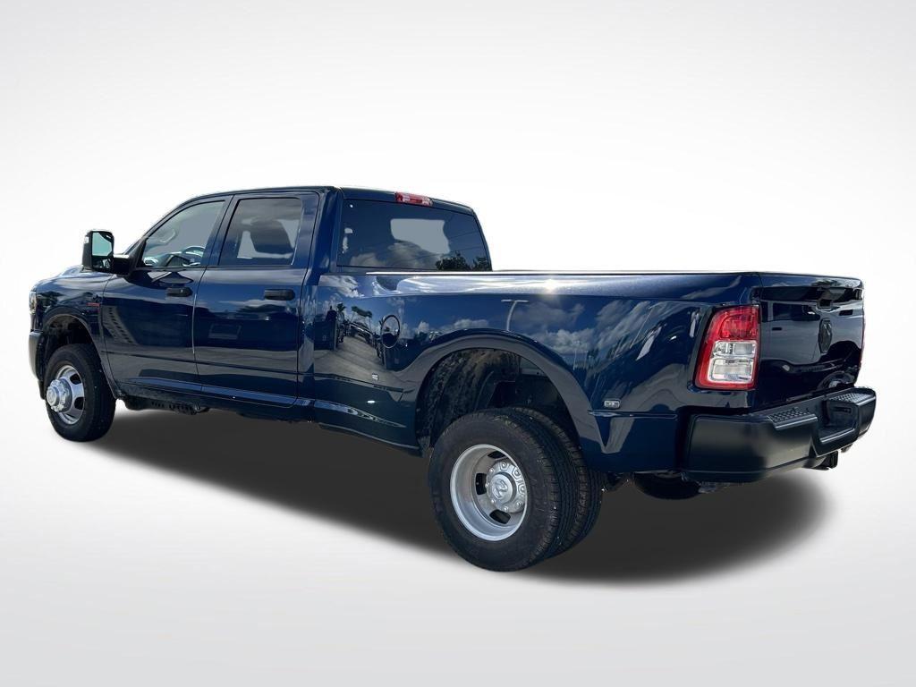 new 2024 Ram 3500 car, priced at $59,176