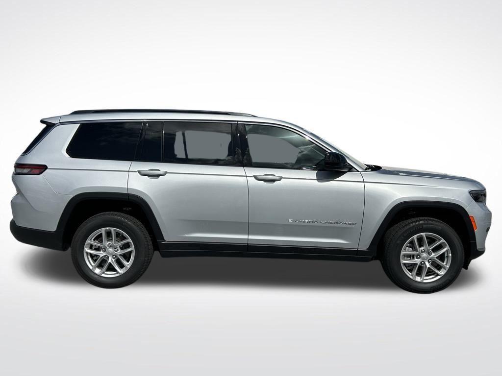 new 2024 Jeep Grand Cherokee L car, priced at $30,409