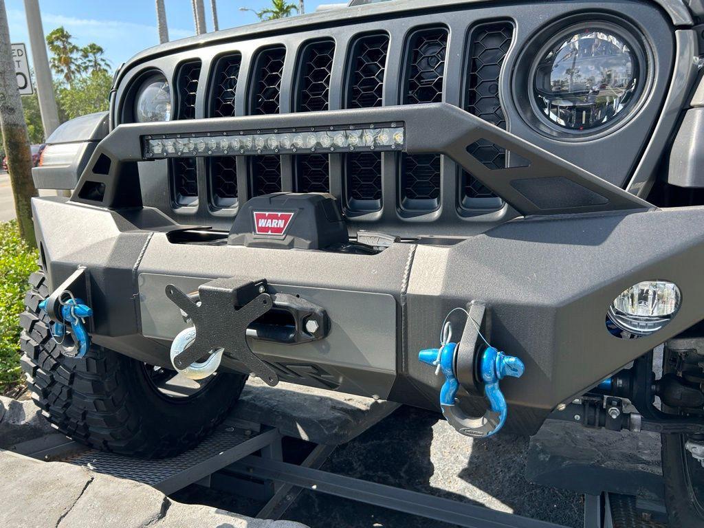 new 2023 Jeep Gladiator car, priced at $61,399