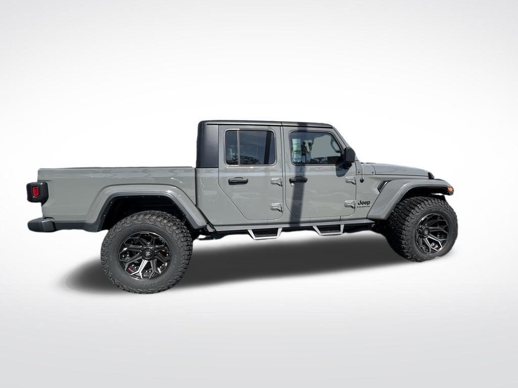 new 2023 Jeep Gladiator car, priced at $61,399