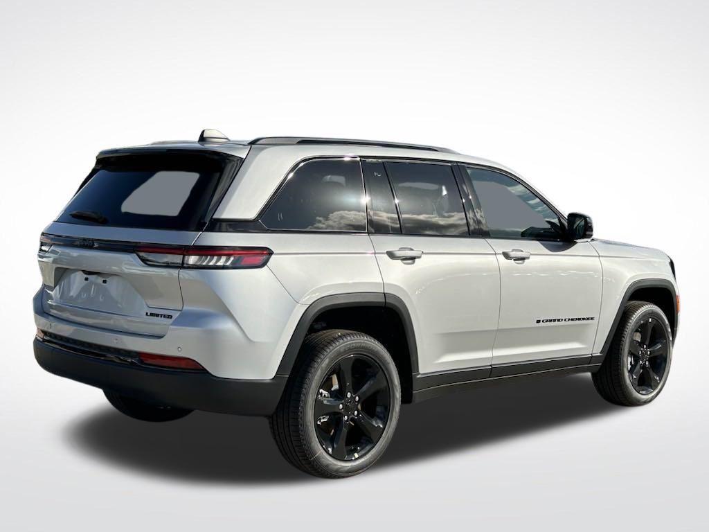 new 2024 Jeep Grand Cherokee car, priced at $35,496