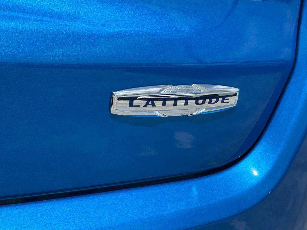 new 2025 Jeep Compass car, priced at $23,899