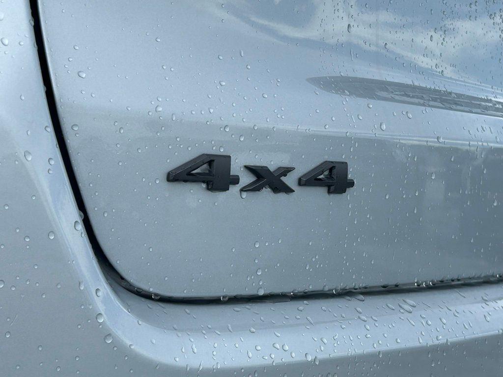 new 2025 Jeep Compass car, priced at $25,878