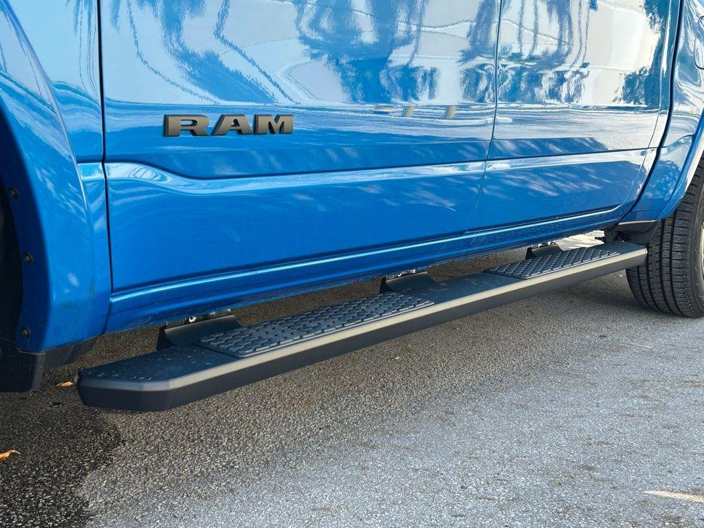 new 2025 Ram 1500 car, priced at $41,867