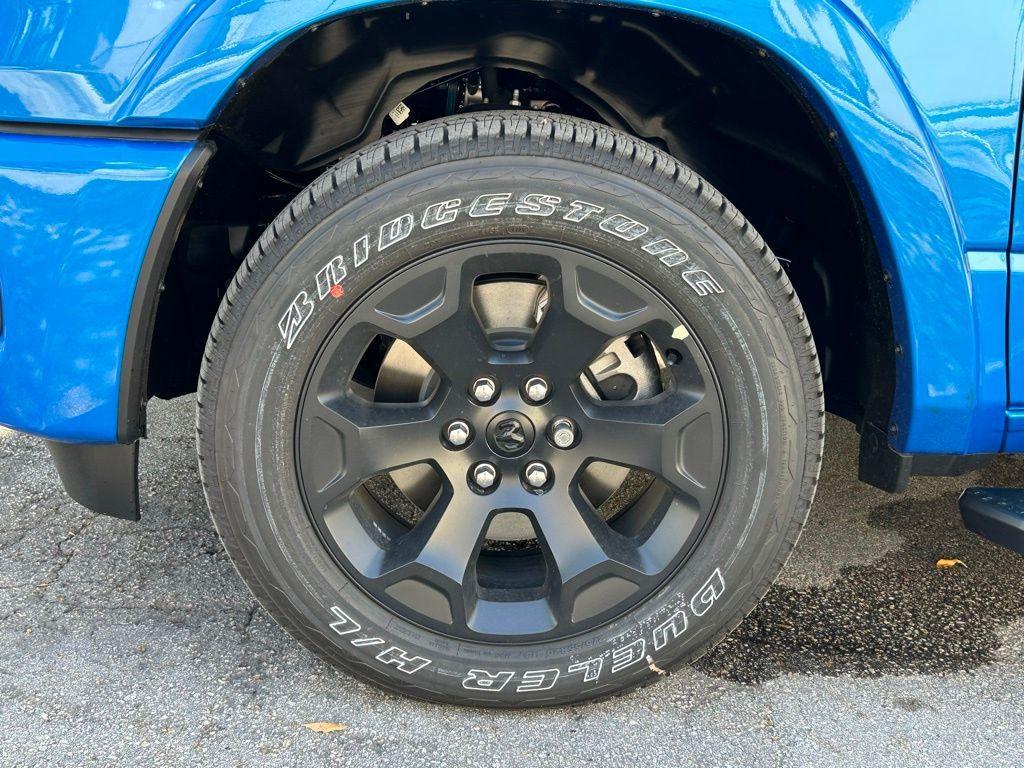 new 2025 Ram 1500 car, priced at $41,867