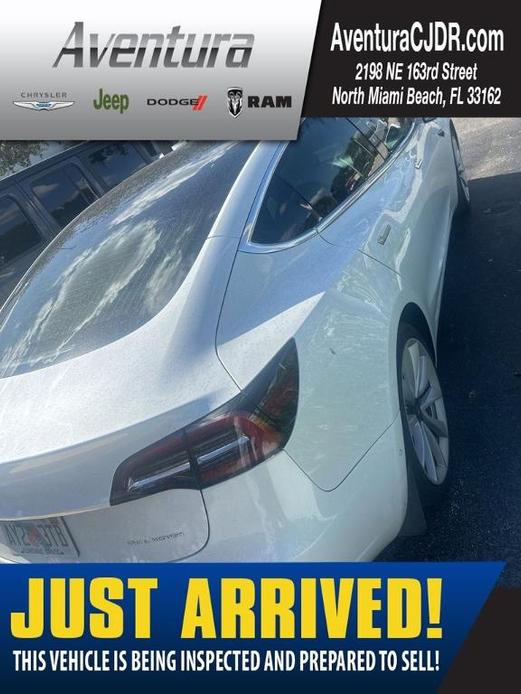 used 2019 Tesla Model 3 car, priced at $21,000