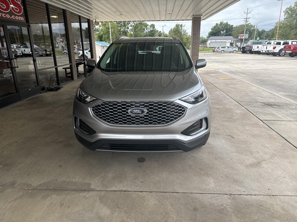 used 2024 Ford Edge car, priced at $29,000