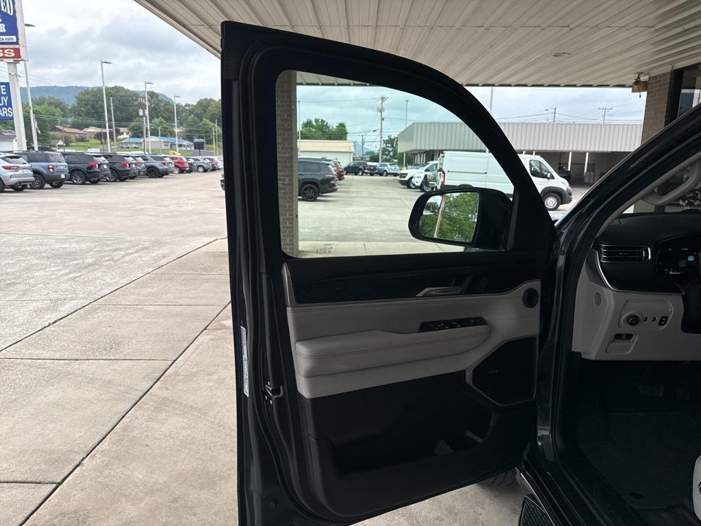 used 2024 Jeep Wagoneer car, priced at $56,000