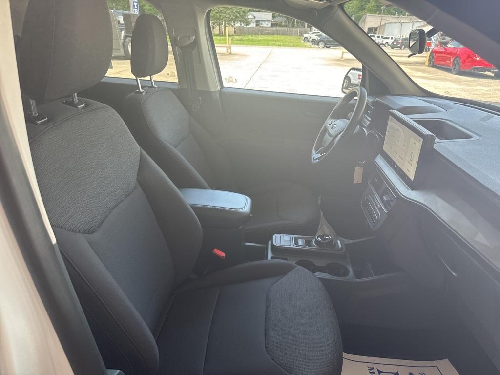 new 2025 Ford Maverick car, priced at $29,940