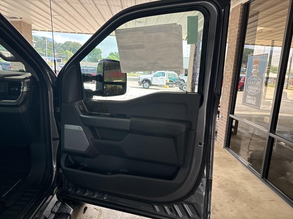 new 2025 Ford F-250 car, priced at $91,160