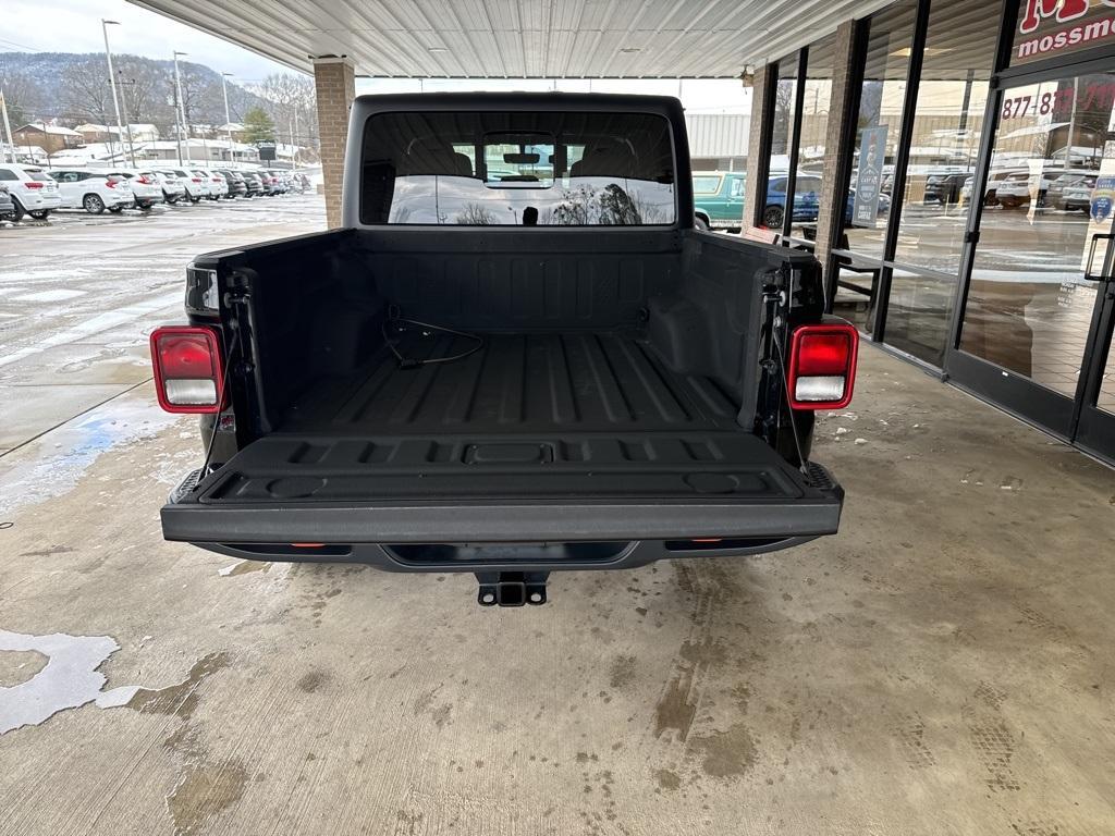 used 2021 Jeep Gladiator car, priced at $36,000