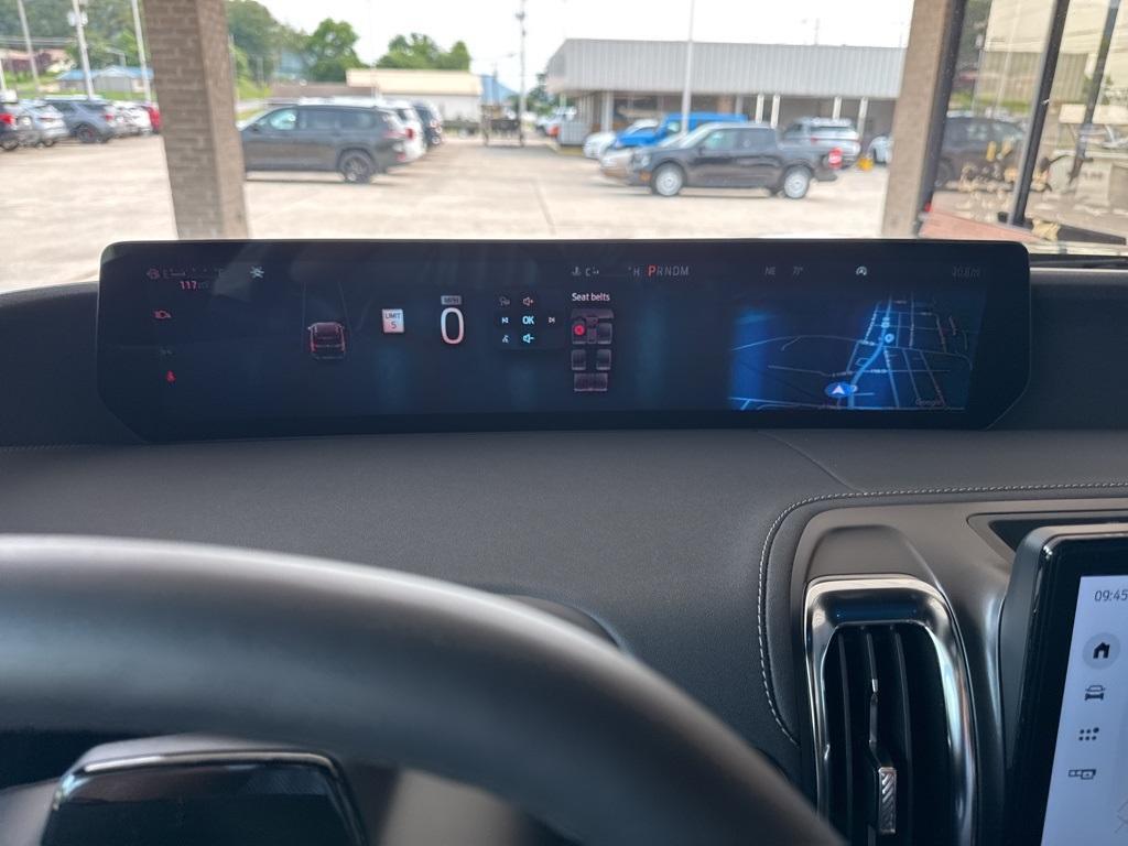 new 2025 Ford Expedition car, priced at $79,995