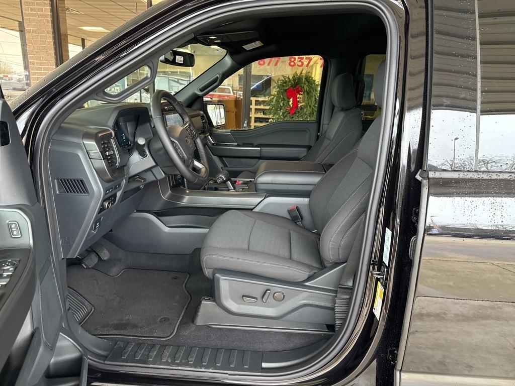 new 2024 Ford F-150 car, priced at $61,855