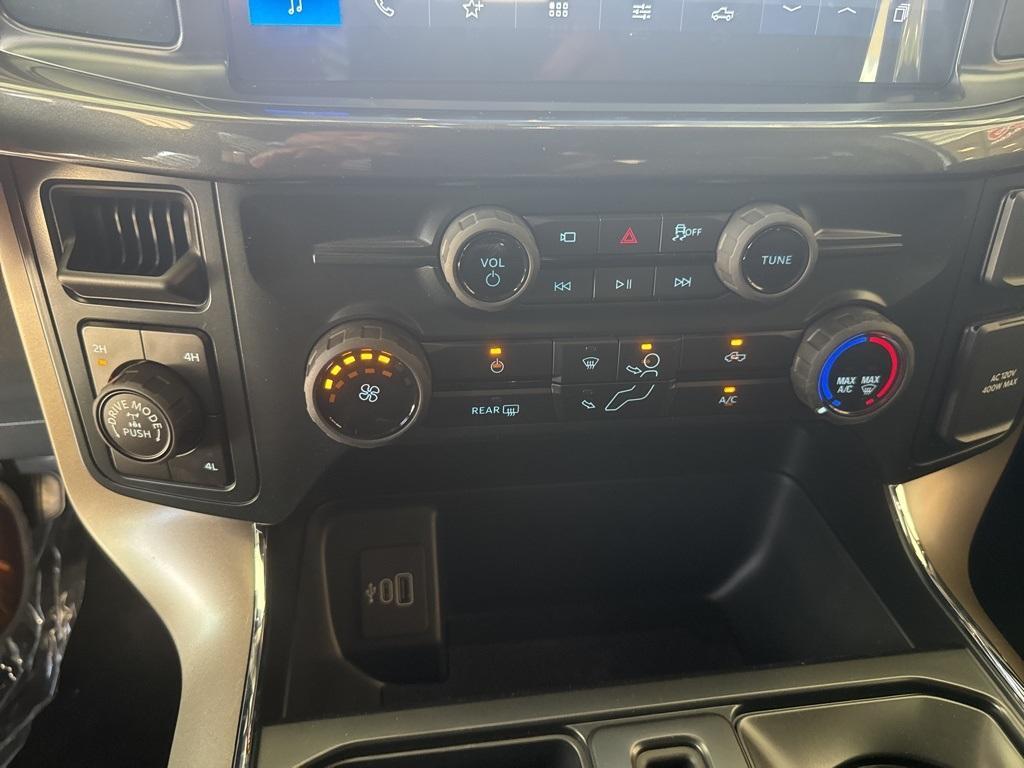 new 2025 Ford F-150 car, priced at $52,195