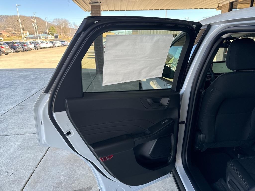 new 2025 Ford Escape car, priced at $32,475