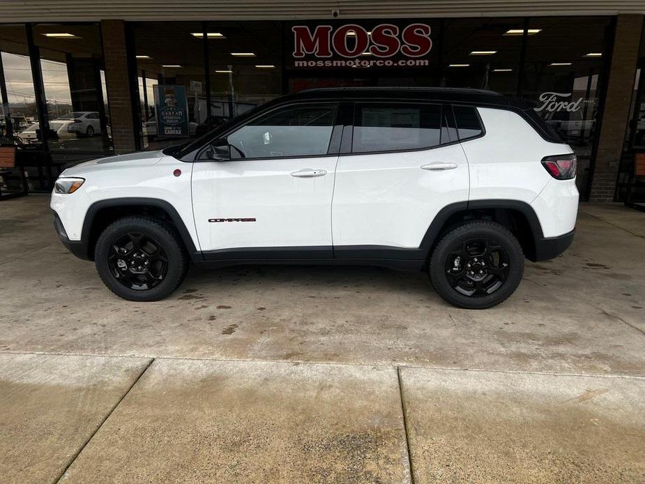 new 2023 Jeep Compass car, priced at $43,999