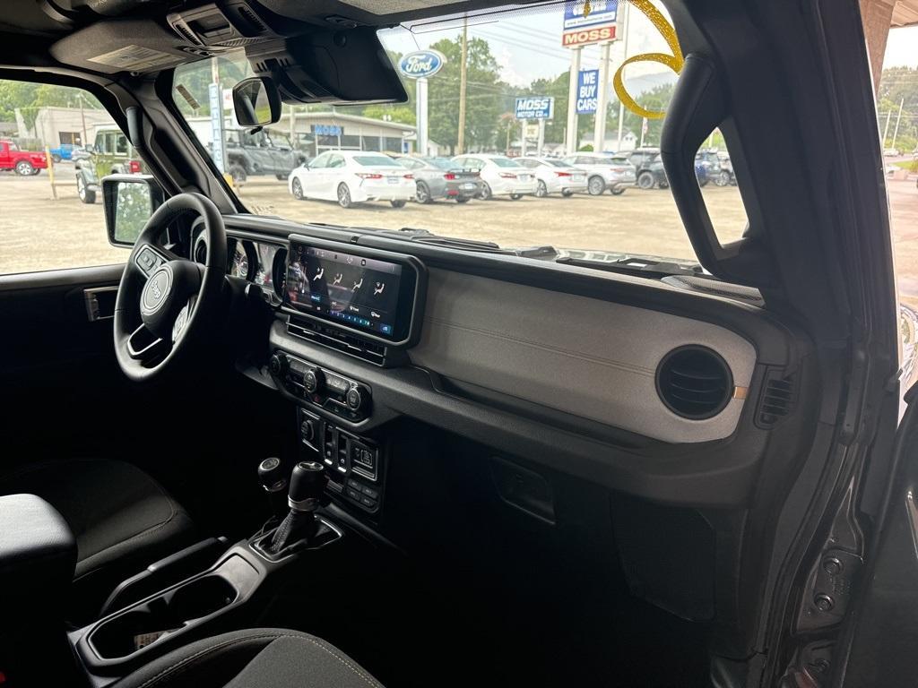 used 2024 Jeep Wrangler car, priced at $39,000