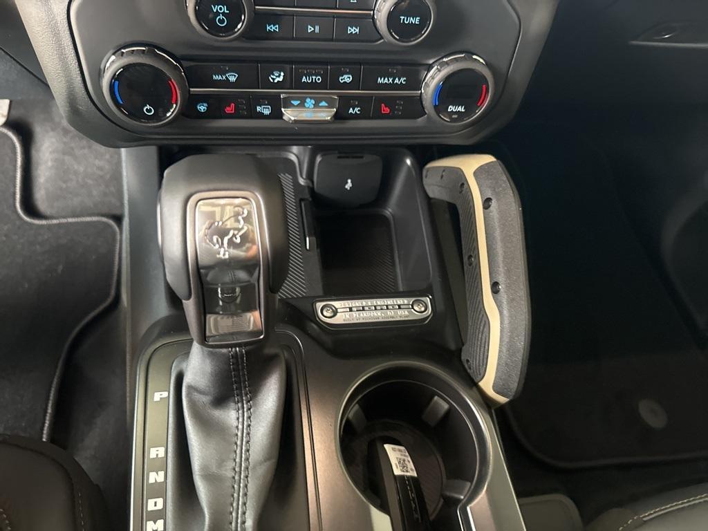 new 2025 Ford Bronco car, priced at $59,927