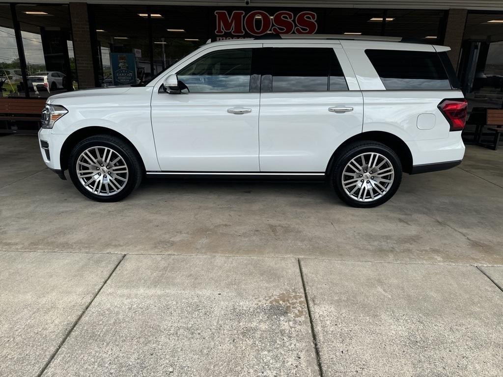 used 2024 Ford Expedition car, priced at $62,000