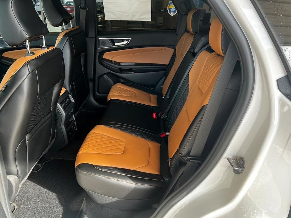 new 2024 Ford Edge car, priced at $50,132