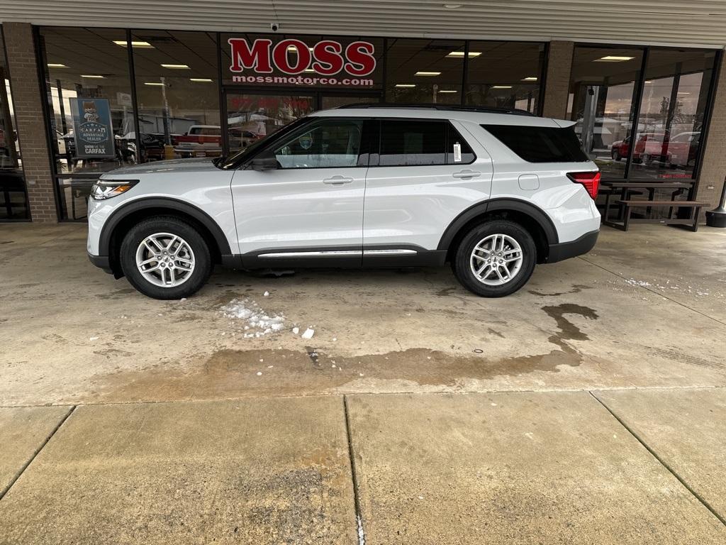 new 2025 Ford Explorer car, priced at $62,140