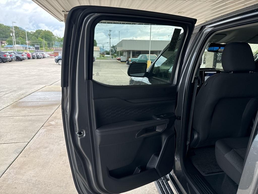 new 2025 Ford Ranger car, priced at $42,421