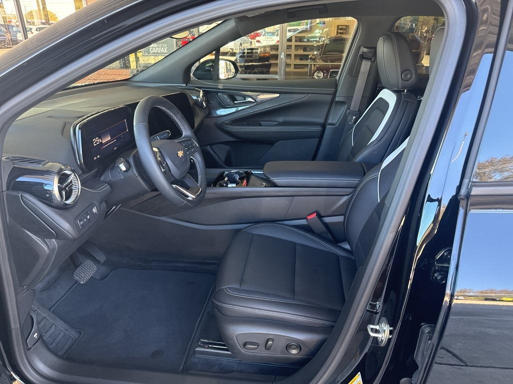 used 2025 Chevrolet Blazer EV car, priced at $36,000