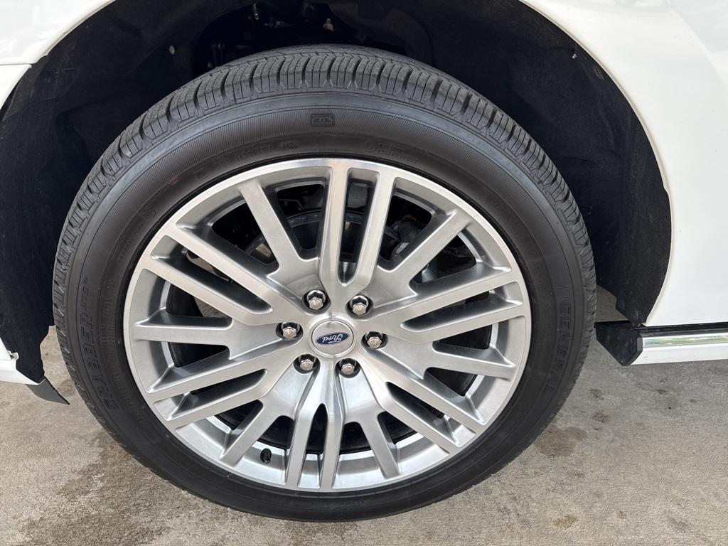 used 2024 Ford Expedition car