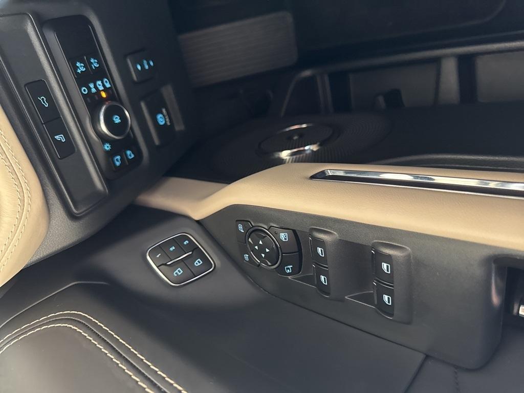 used 2024 Ford Expedition car