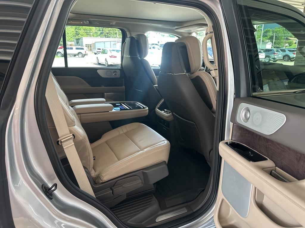 used 2024 Lincoln Navigator car, priced at $82,000