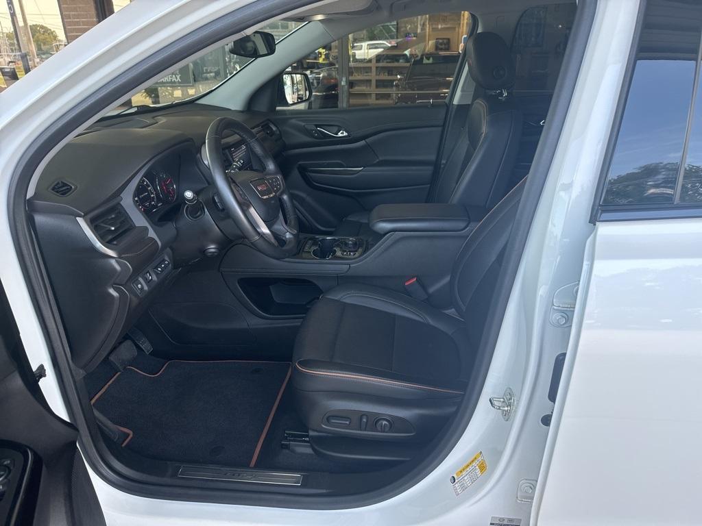 used 2023 GMC Acadia car, priced at $33,000