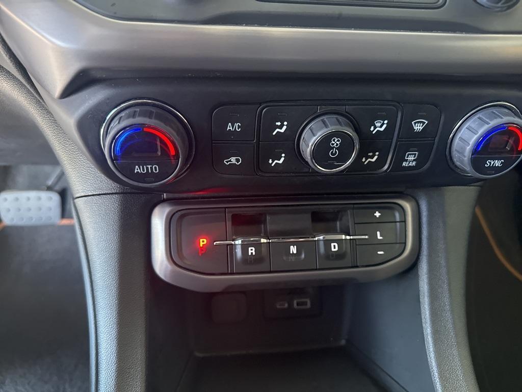 used 2023 GMC Acadia car, priced at $33,000