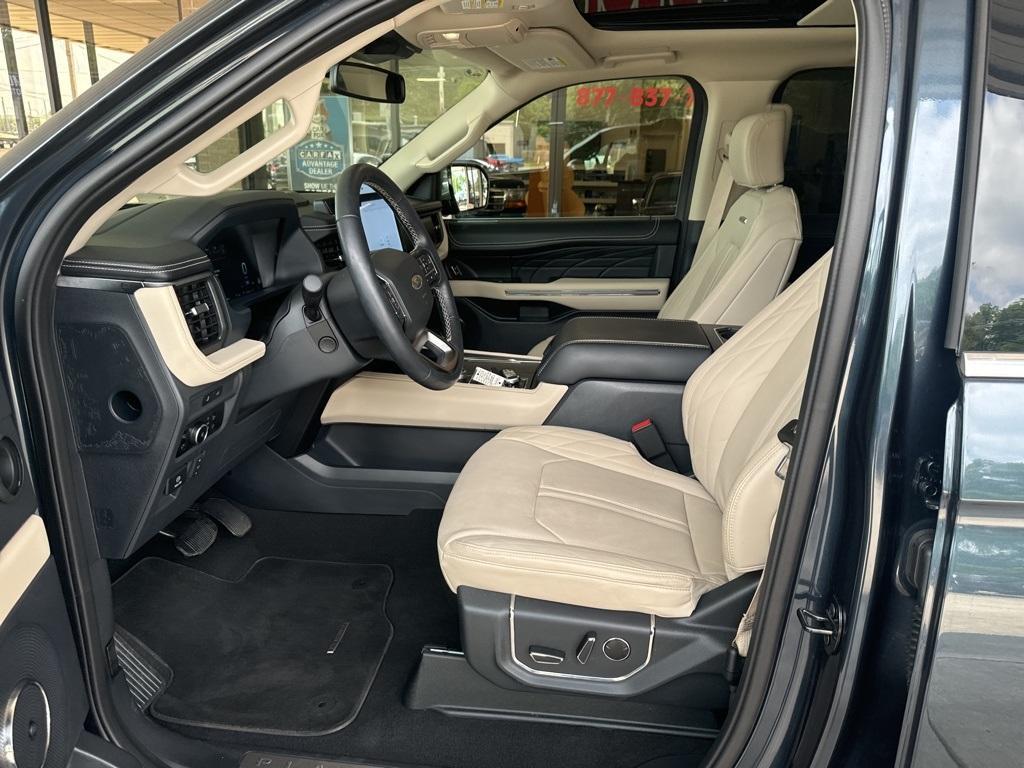 used 2024 Ford Expedition car, priced at $64,000