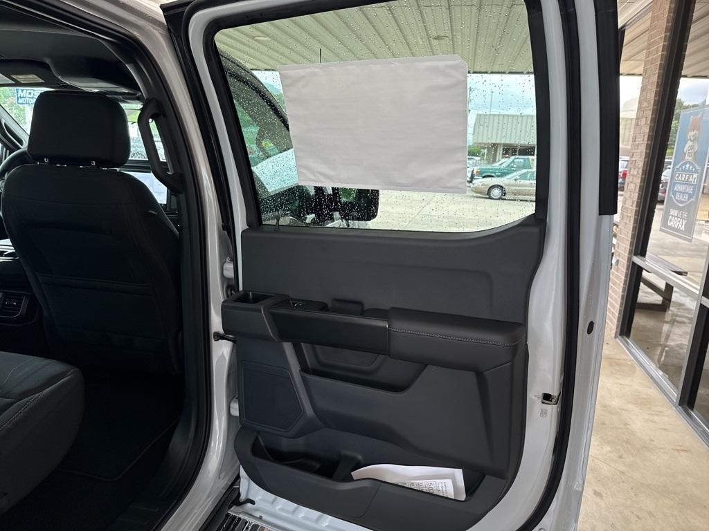 new 2025 Ford F-150 car, priced at $51,583