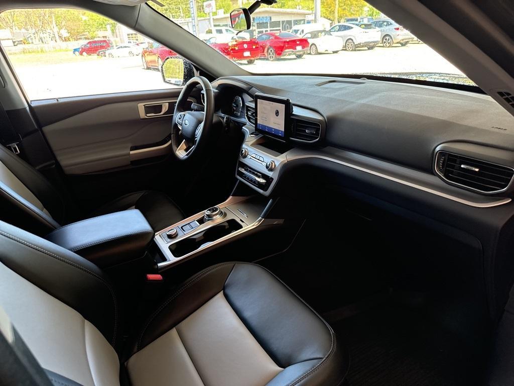 used 2023 Ford Explorer car, priced at $39,000